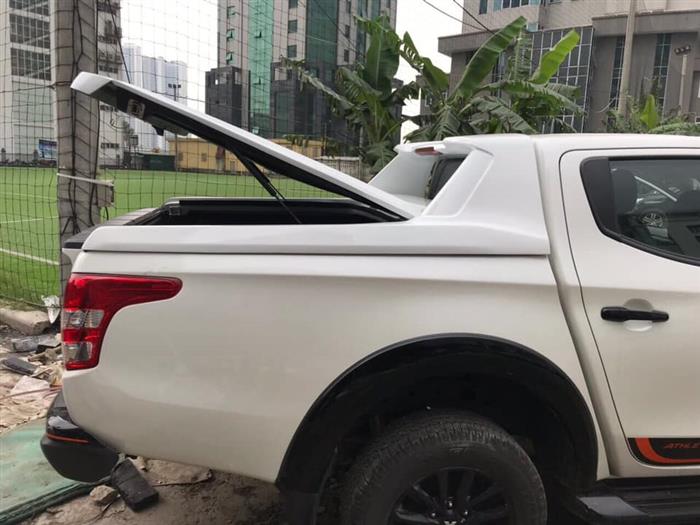 Lắp thùng xe Triton