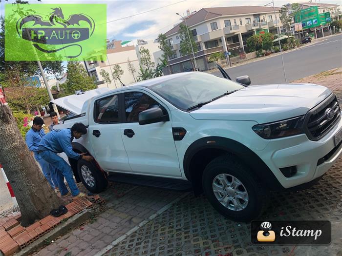 Lắp thùng xe Ford Ranger